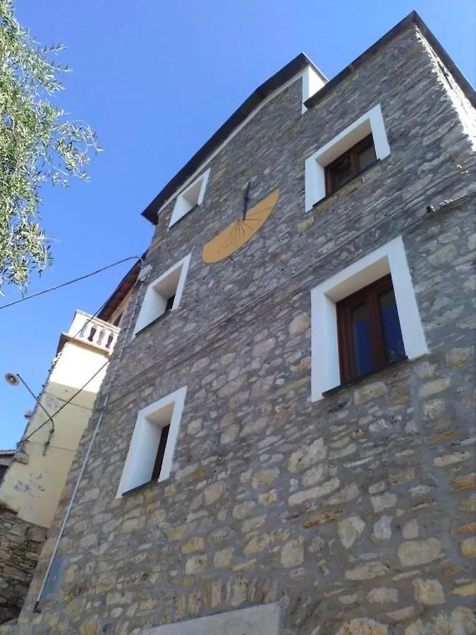 בית נופש הוילה דולצ'דו Casa Diciotto